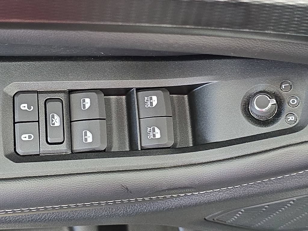 New 2026 Jeep Grand Cherokee L Laredo AWD/4WD image 29