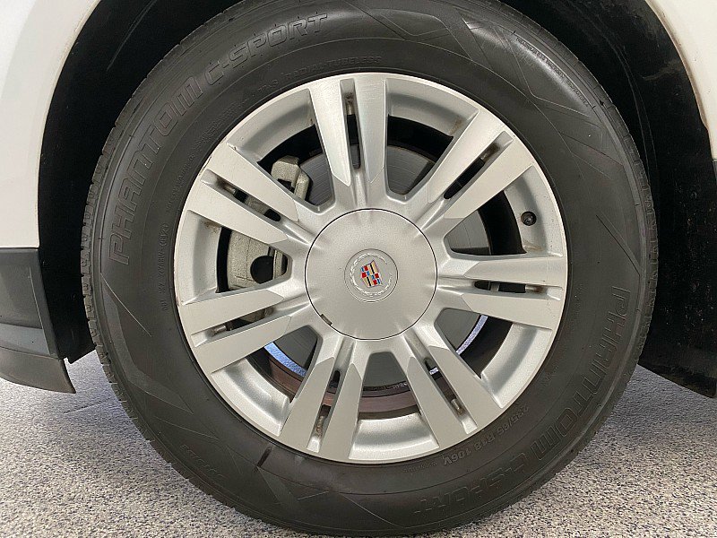 Used 2016 Cadillac SRX Luxury w/ Driver Awareness Package image 23