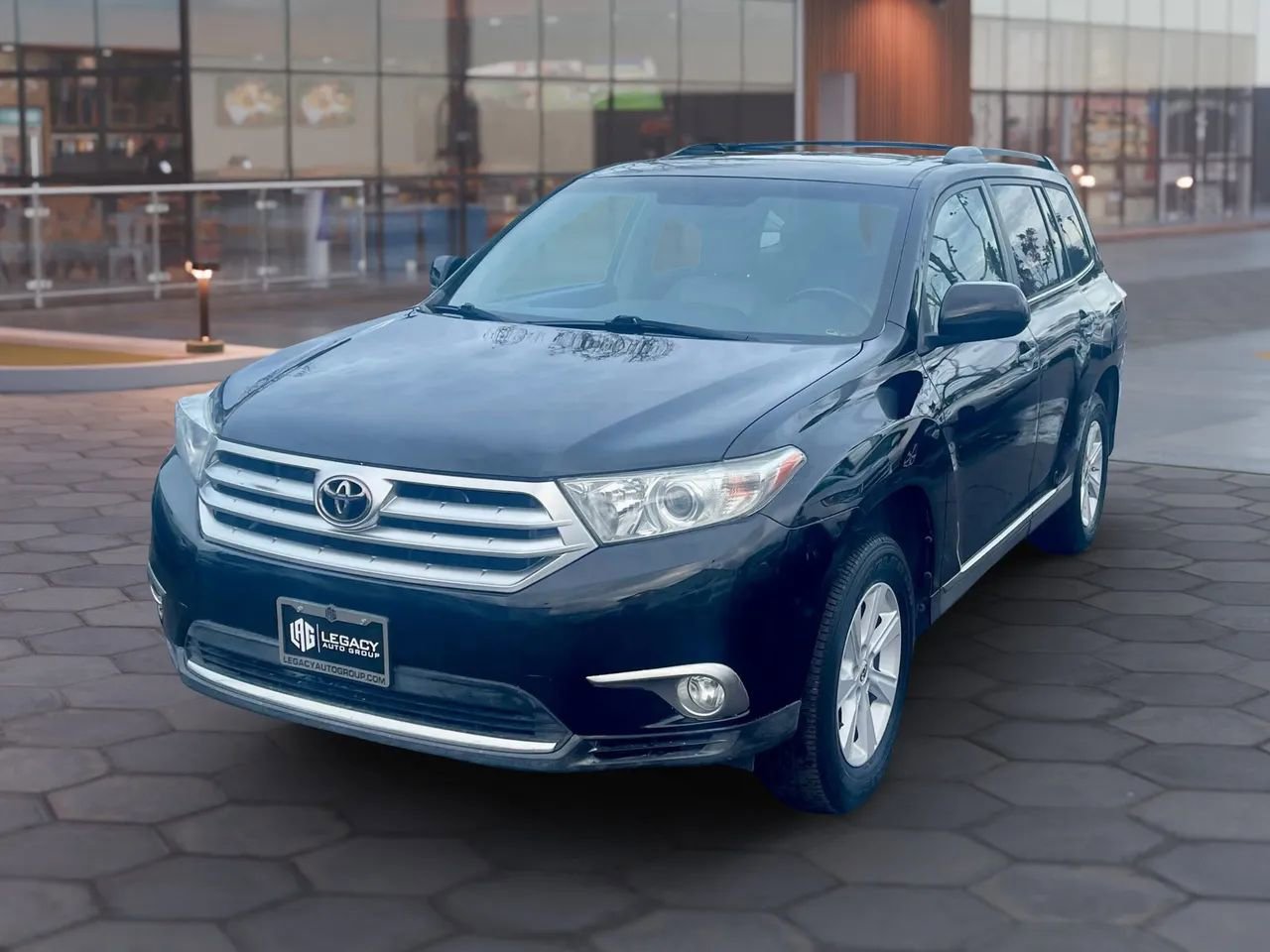 Used 2012 Toyota Highlander SE image 21