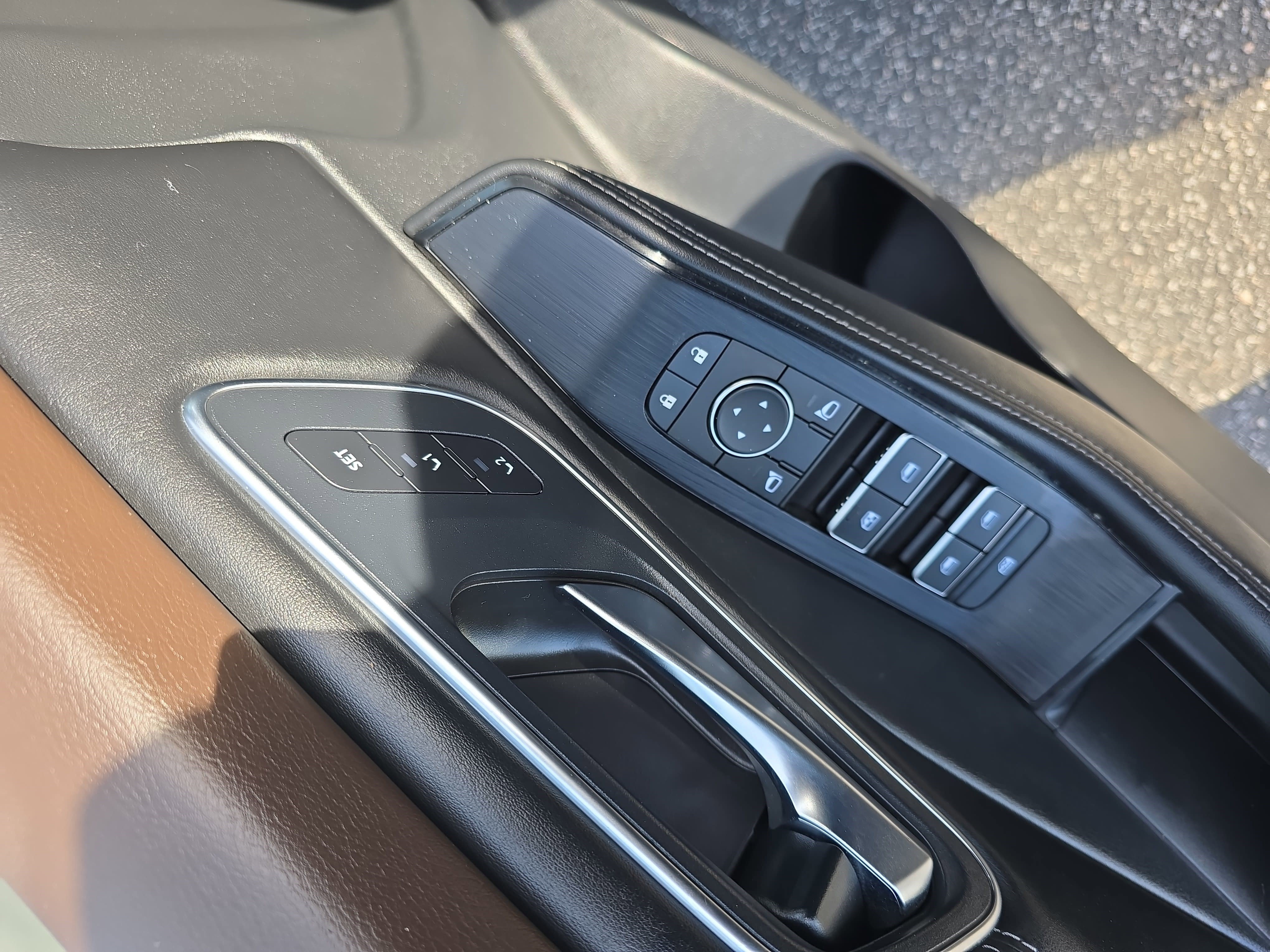 Used 2022 Nissan Rogue Platinum w/ Head-Up Display Package AWD/4WD image 28