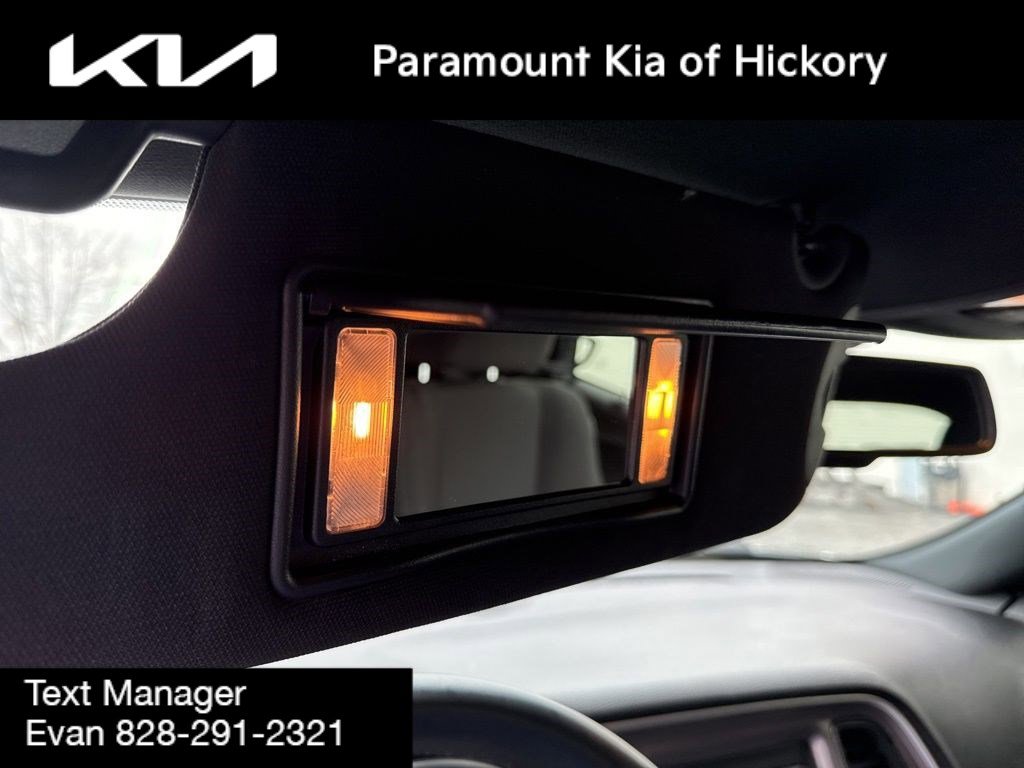 Used 2019 Dodge Challenger SXT w/ Blacktop Package image 27