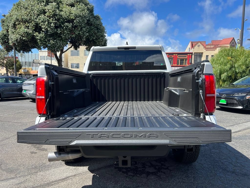 New 2026 Toyota Tacoma TRD Off-Road AWD/4WD image 8