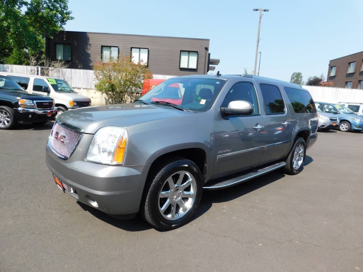Used 2012 GMC Yukon XL Denali AWD/4WD image 4
