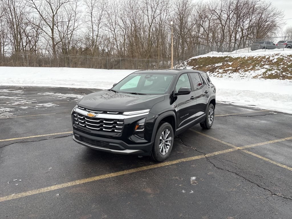 New 2026 Chevrolet Equinox LT w/ Convenience Package II FWD image 4