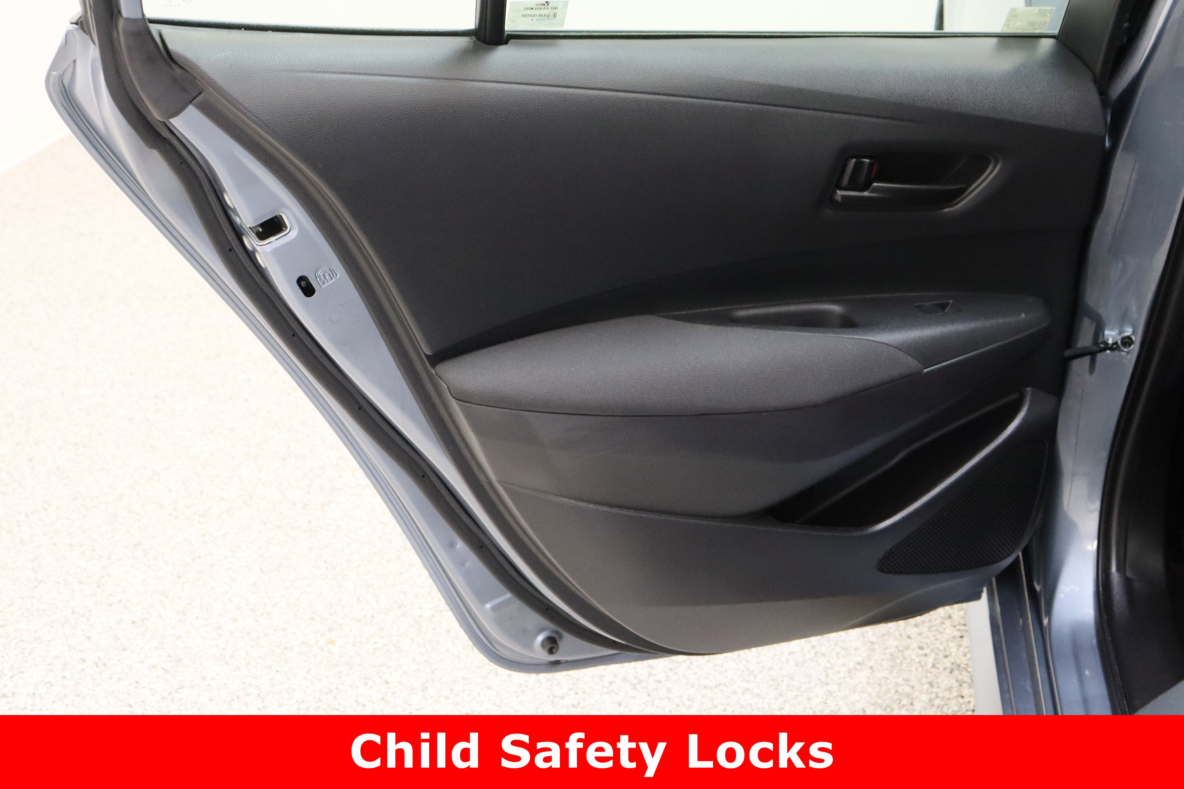 Used 2024 Toyota Corolla LE image 23