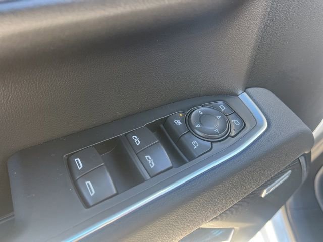 New 2026 GMC Sierra 1500 SLT w/ SLT Convenience Package image 14