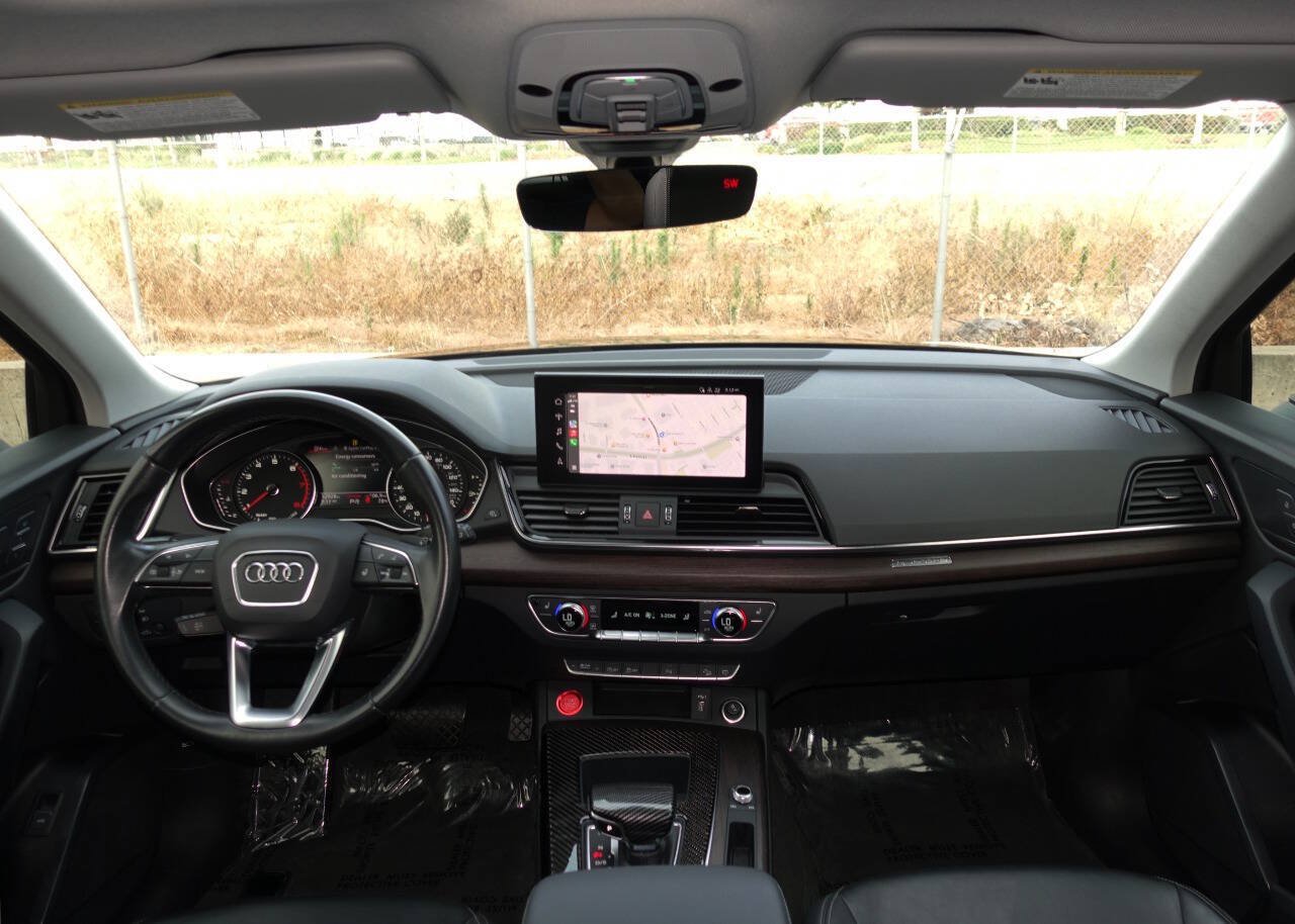 Used 2021 Audi Q5 2.0T Premium w/ Convenience Package AWD/4WD image 34