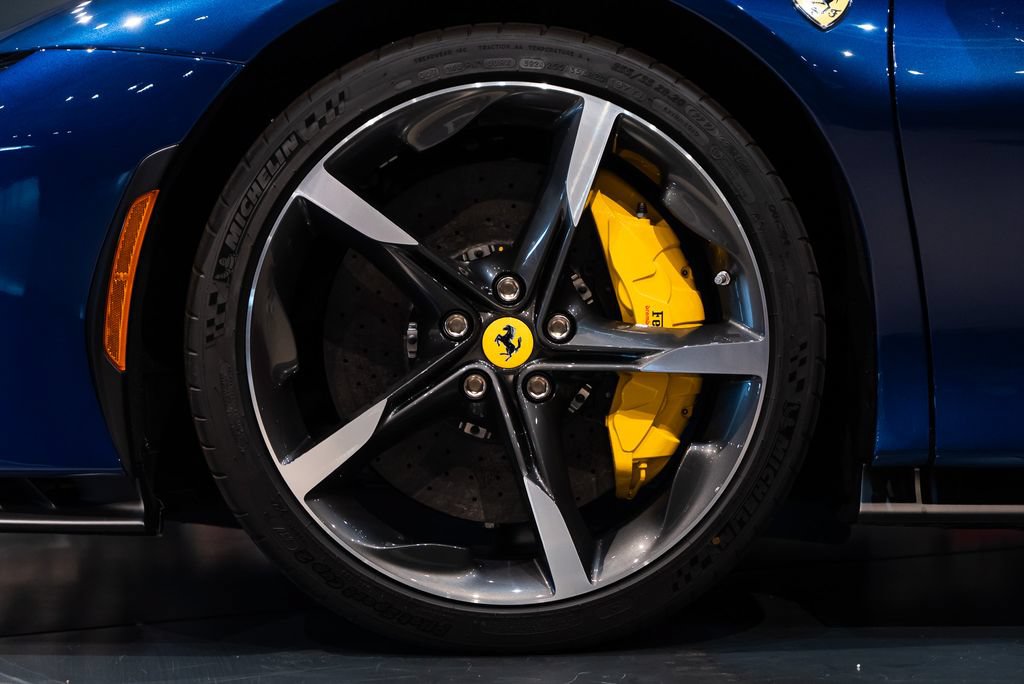 Certified 2025 Ferrari SF90 Spider AWD/4WD image 39