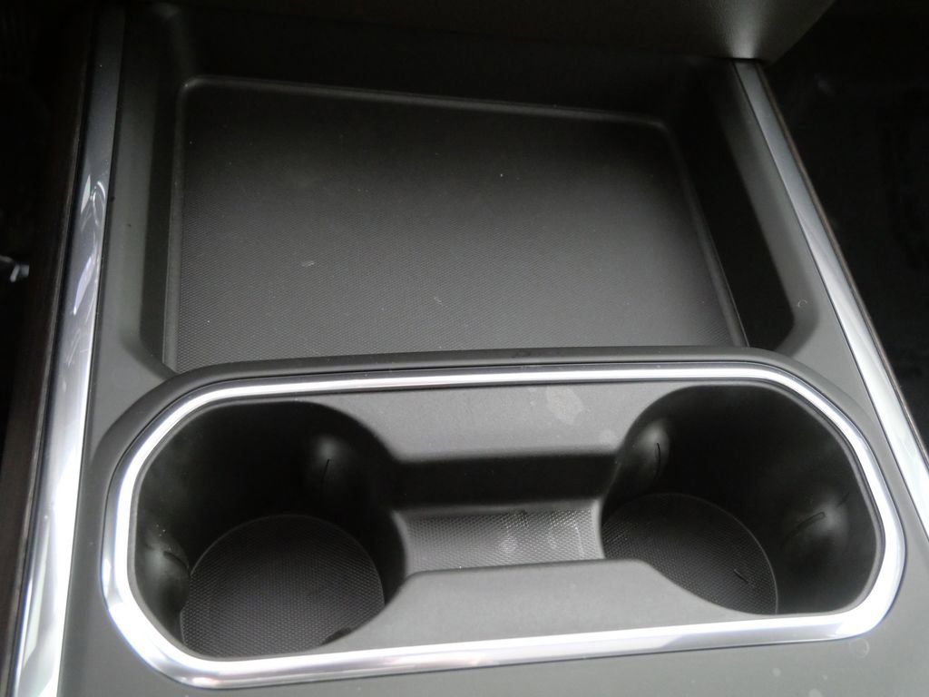 New 2026 GMC Sierra 3500 SLT w/ SLT Premium Package AWD/4WD image 19