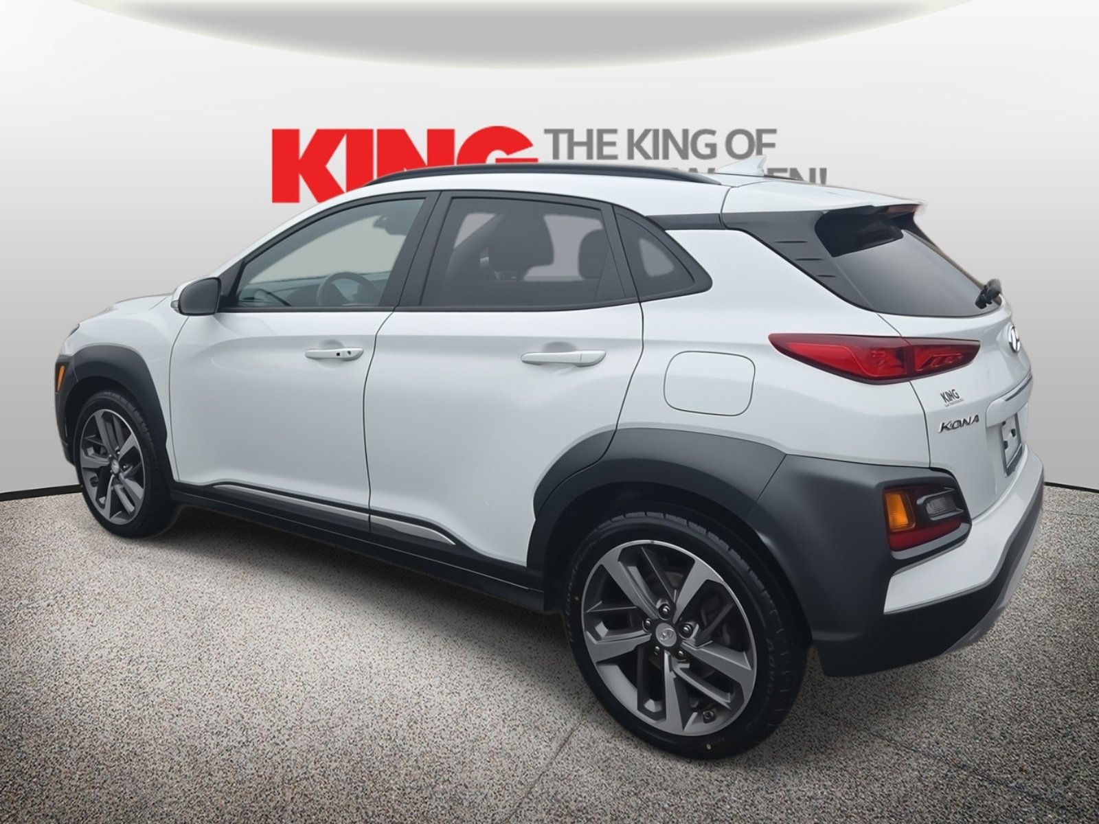 Used 2021 Hyundai Kona Limited w/ Cargo Package image 6