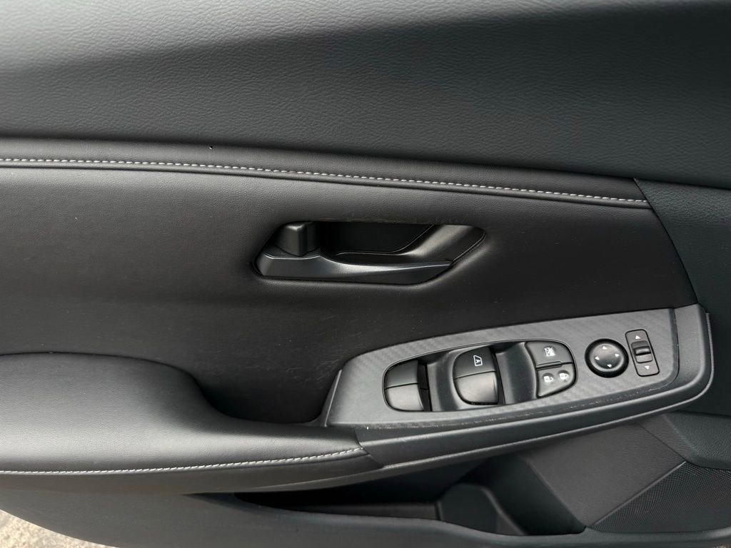 Certified 2025 Nissan Sentra S w/ Lighting Package image 18