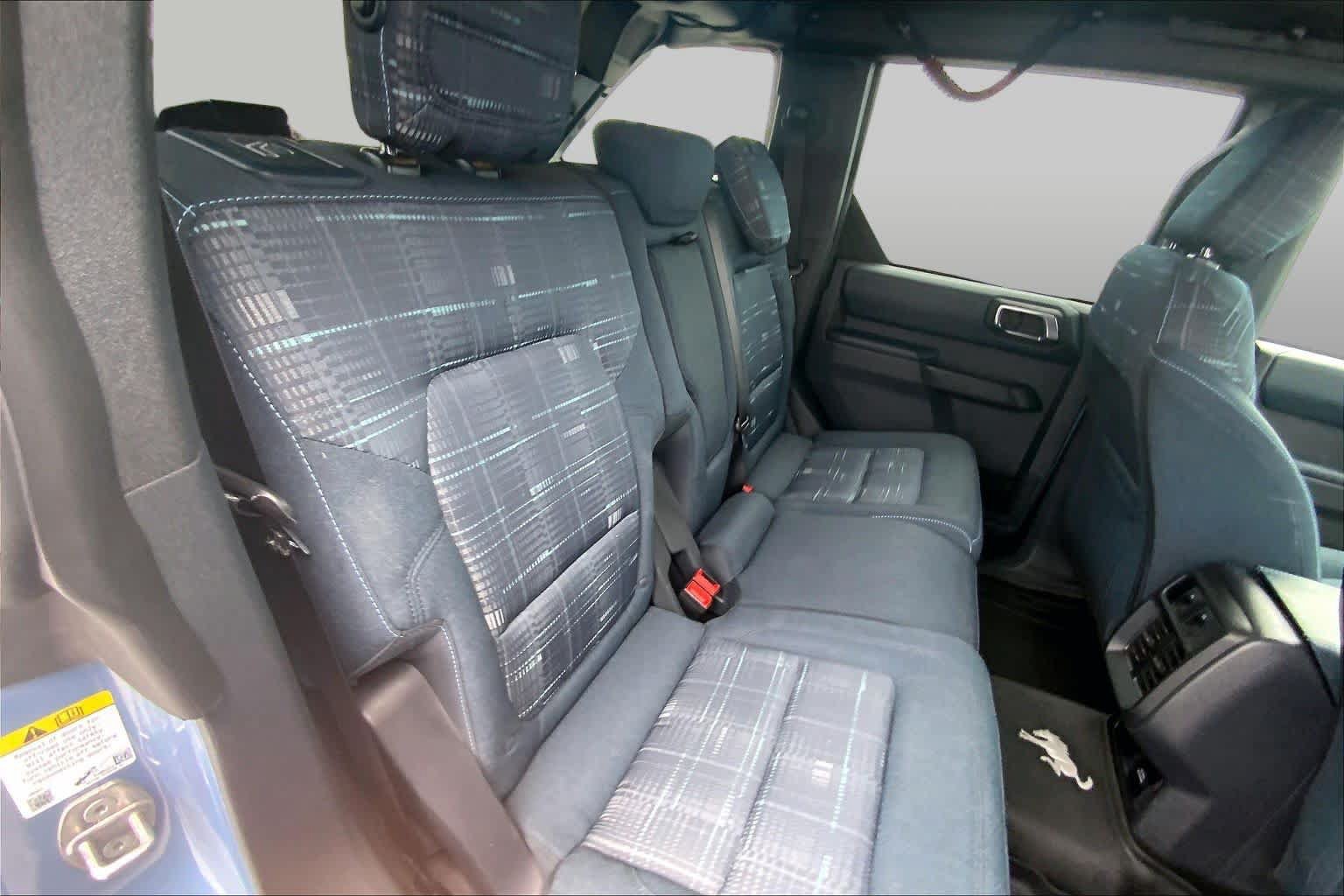 Used 2025 Ford Bronco Heritage Edition AWD/4WD image 19