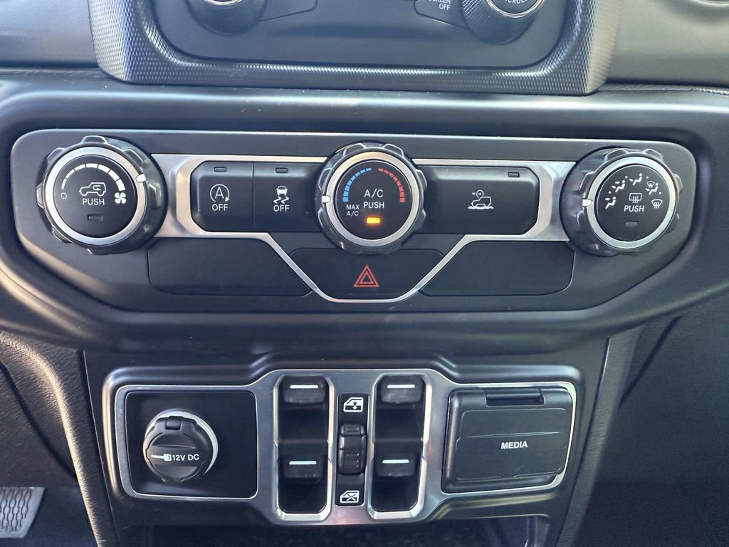 Used 2020 Jeep Gladiator Sport w/ Quick Order Package 24S image 22