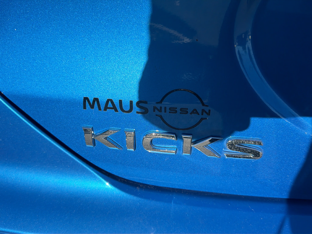 Certified 2024 Nissan Kicks SR w/ SR Premium Package FWD image 47