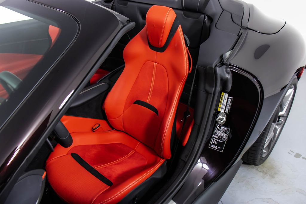 Certified 2025 Ferrari Roma Spider RWD image 46