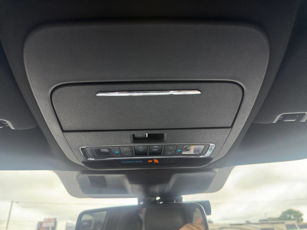 Used 2024 Ford F150 Platinum w/ Equipment Group 702A High AWD/4WD image 21