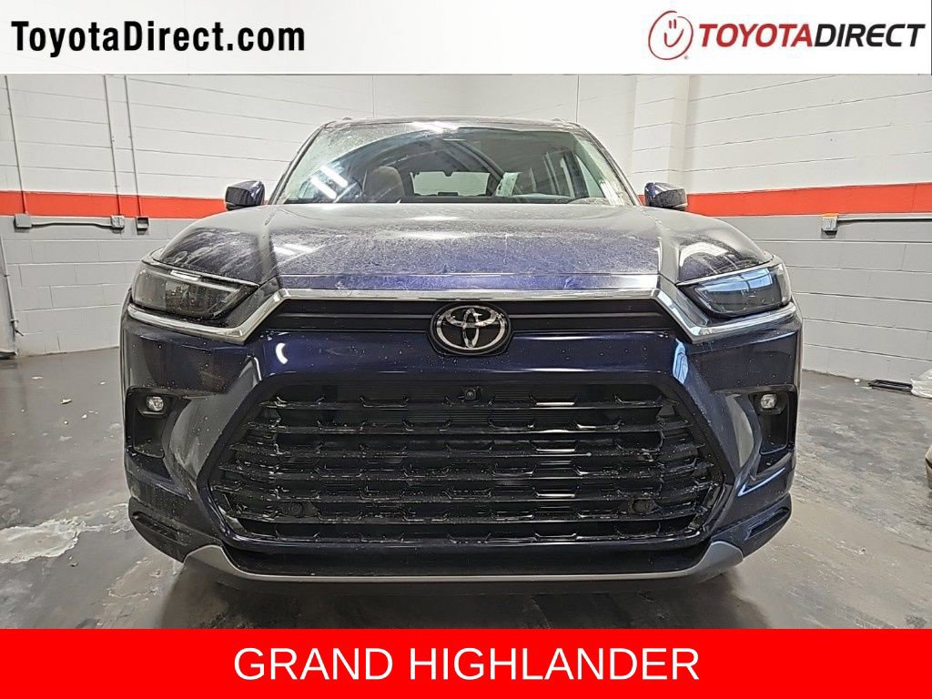 New 2026 Toyota Grand Highlander AWD image 2