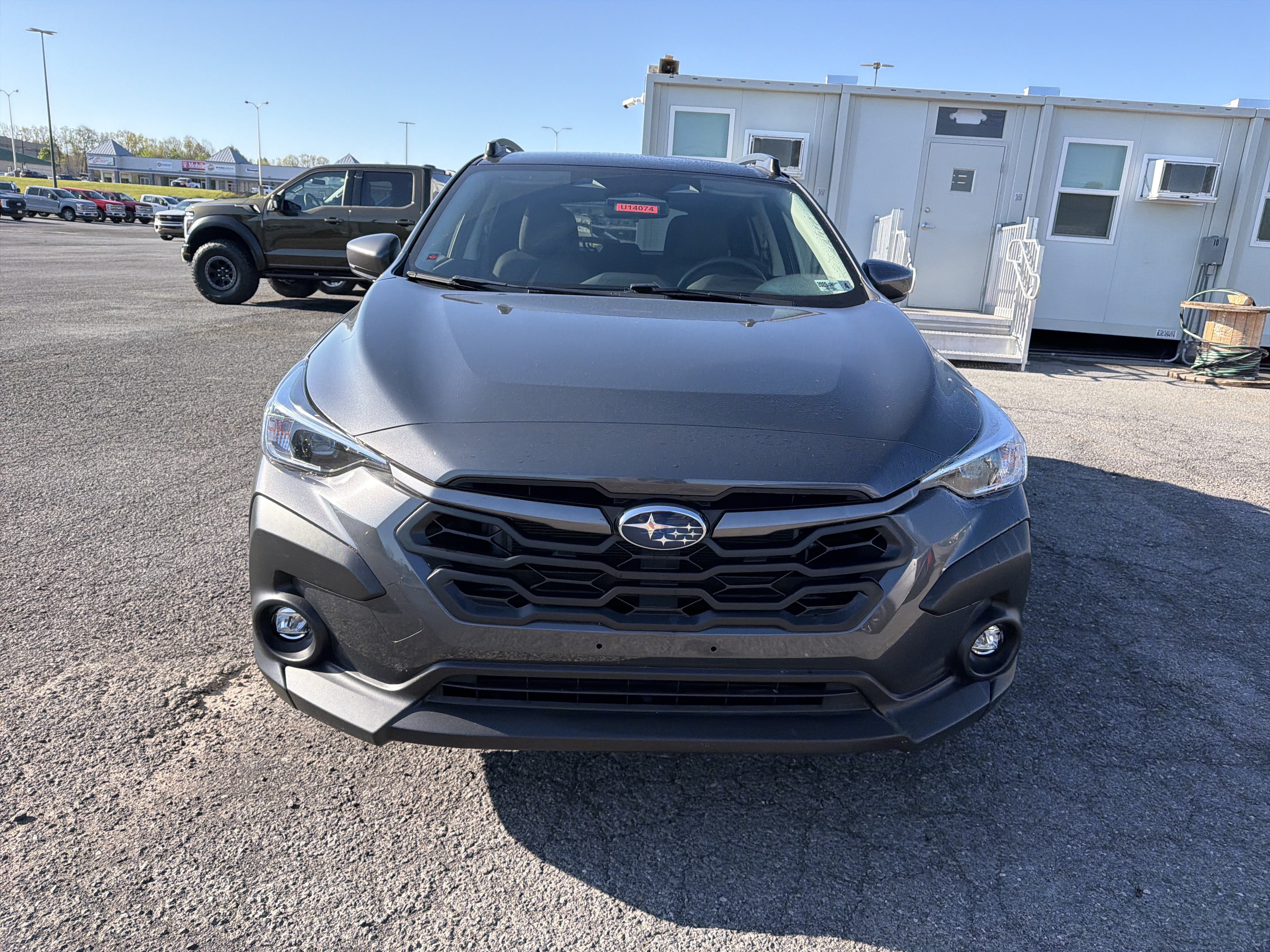 Used 2024 Subaru Crosstrek 2.0i Premium AWD/4WD image 2
