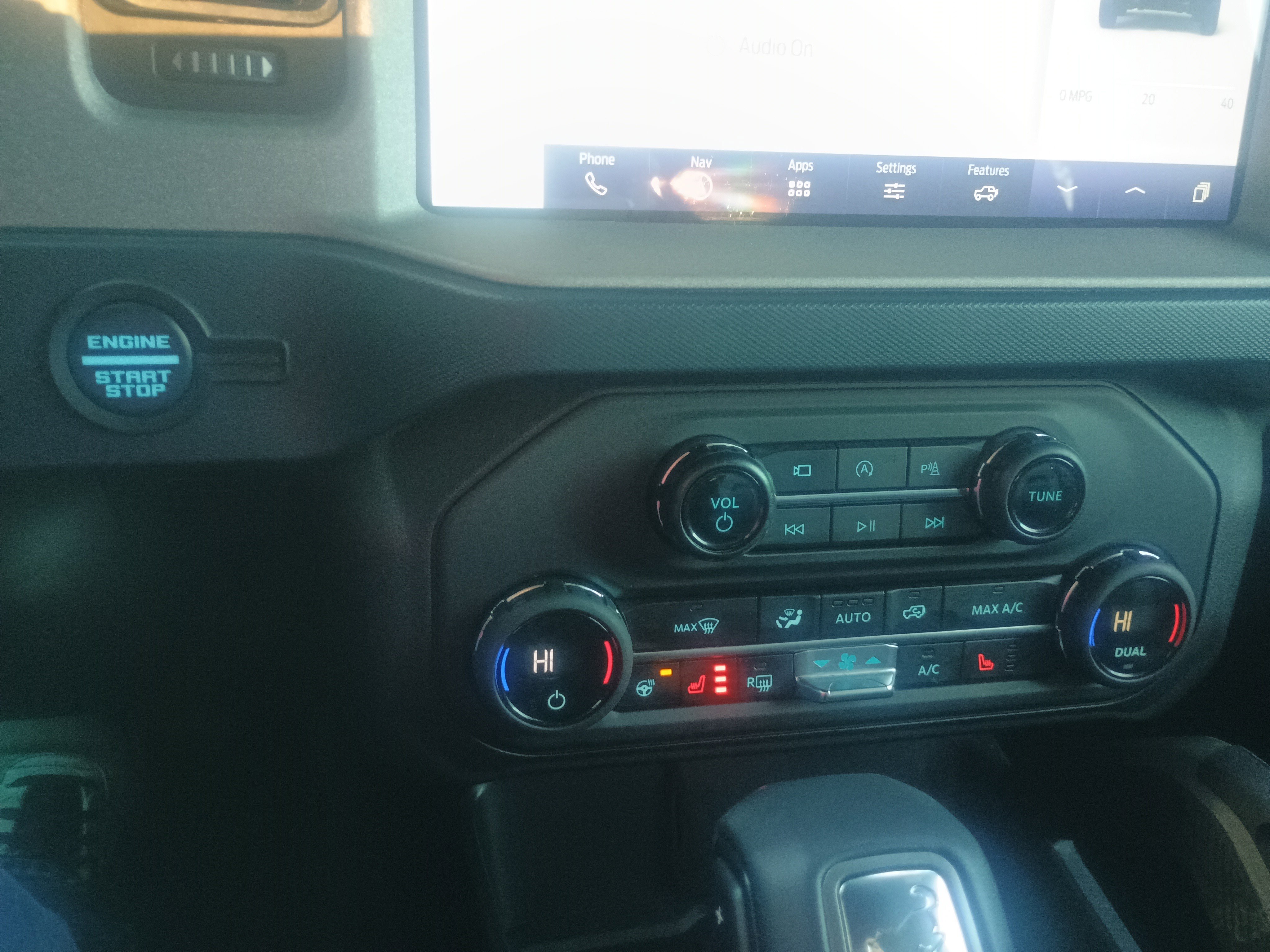 Certified 2024 Ford Bronco Outer Banks image 24