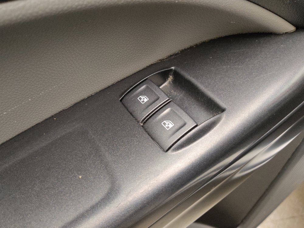 Used 2022 Chevrolet Colorado W/T RWD image 27