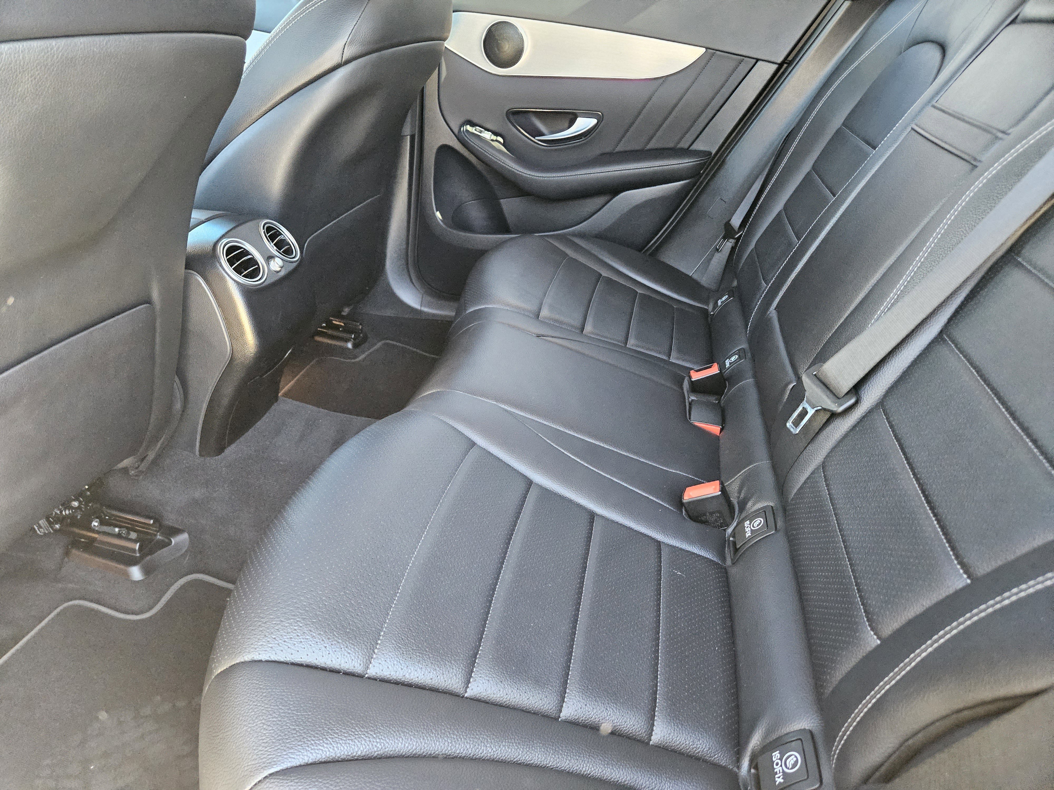 Certified 2022 Mercedes-Benz GLC 300 image 29