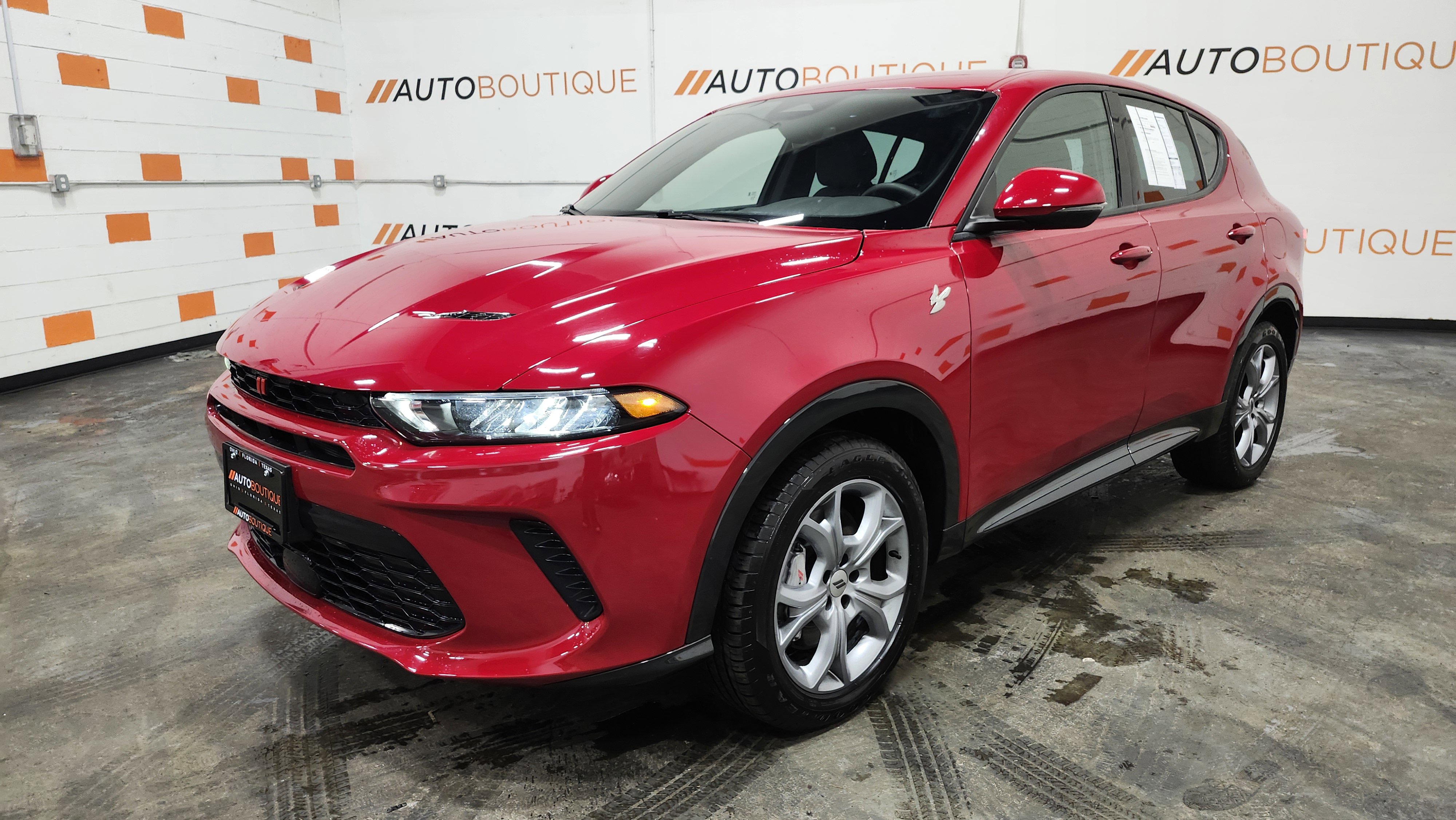 Used 2024 Dodge Hornet R/T image 13