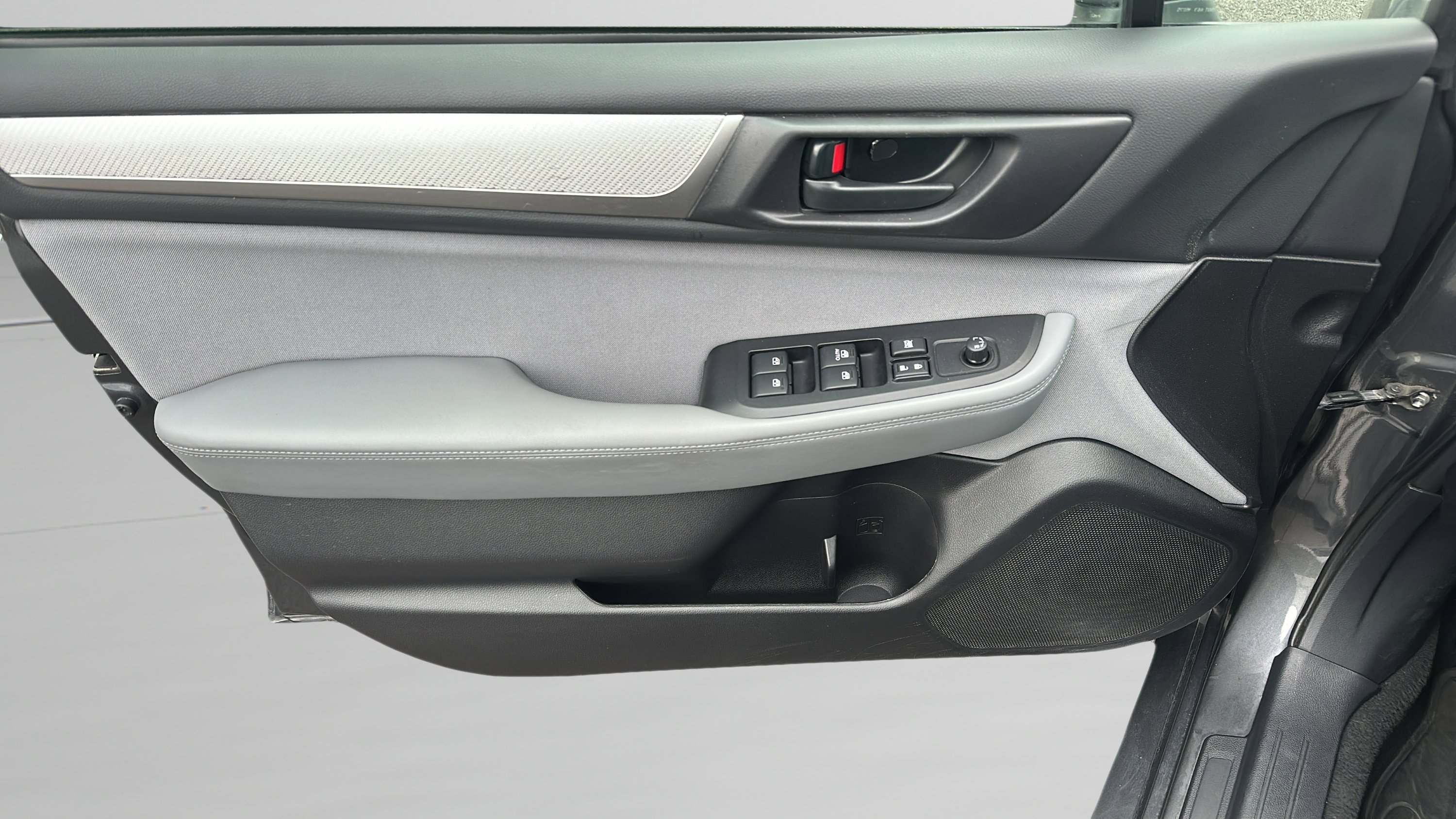 Used 2018 Subaru Legacy 2.5i AWD/4WD image 22