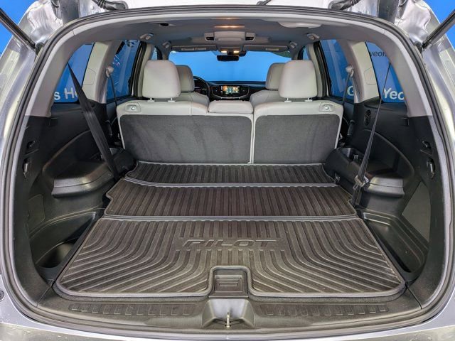 Used 2019 Honda Pilot Touring image 17