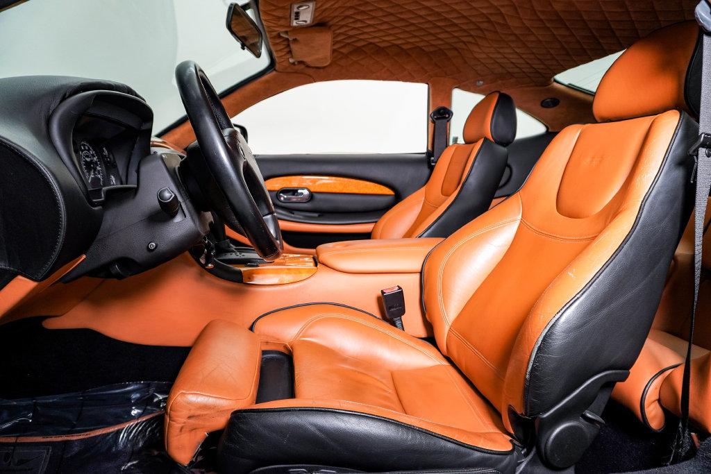 Used 2002 Aston Martin DB7 Vantage RWD image 21