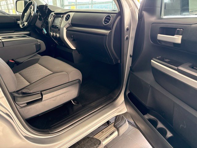 Used 2017 Toyota Tundra SR5 RWD image 7
