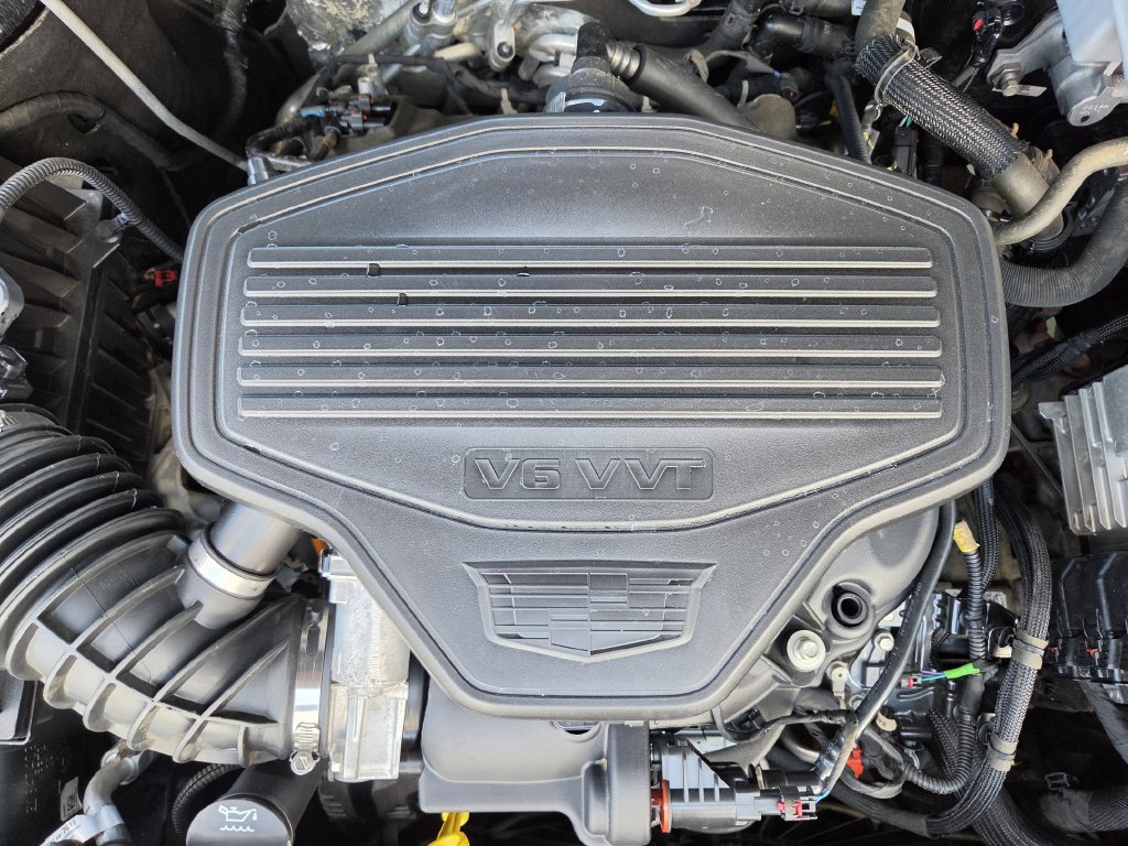 Used 2023 Cadillac XT6 Premium Luxury w/ Technology Package FWD image 35