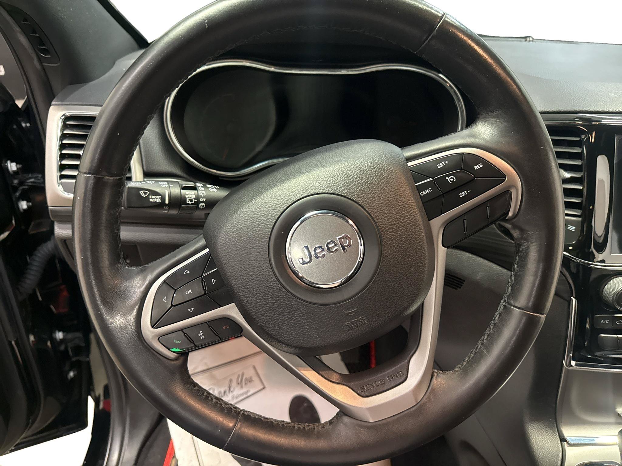 Used 2019 Jeep Grand Cherokee Altitude RWD image 17