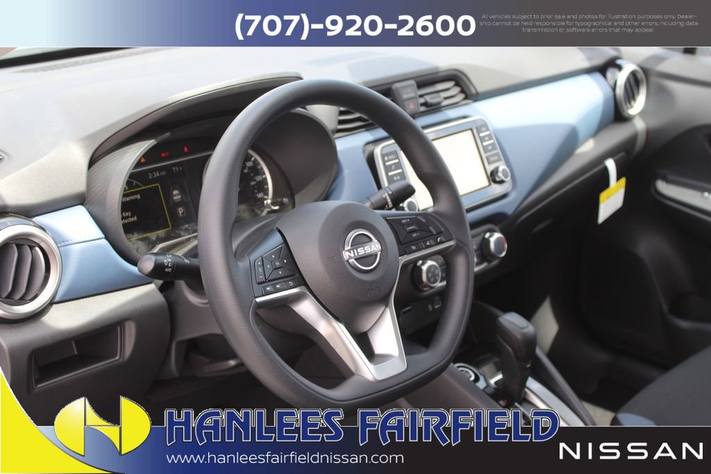 New 2025 Nissan Versa SV w/ Trunk Package FWD image 11