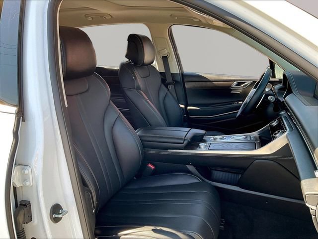 Used 2022 Genesis GV80 2.5T AWD/4WD image 31
