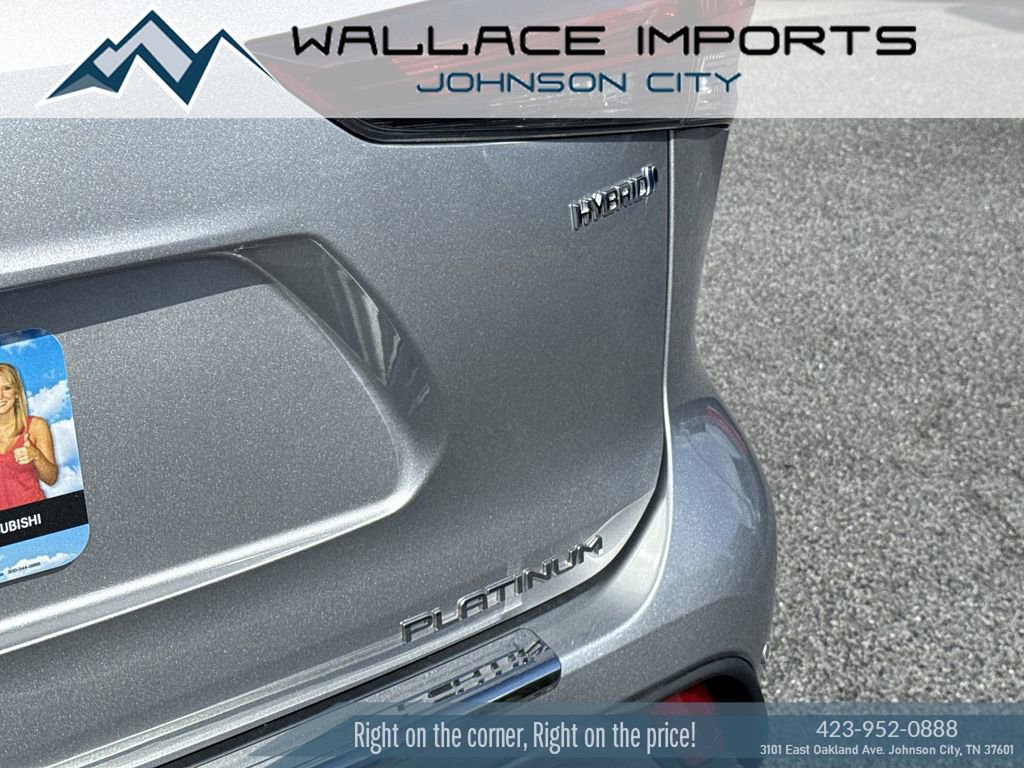 Used 2024 Toyota Highlander Platinum AWD/4WD image 11