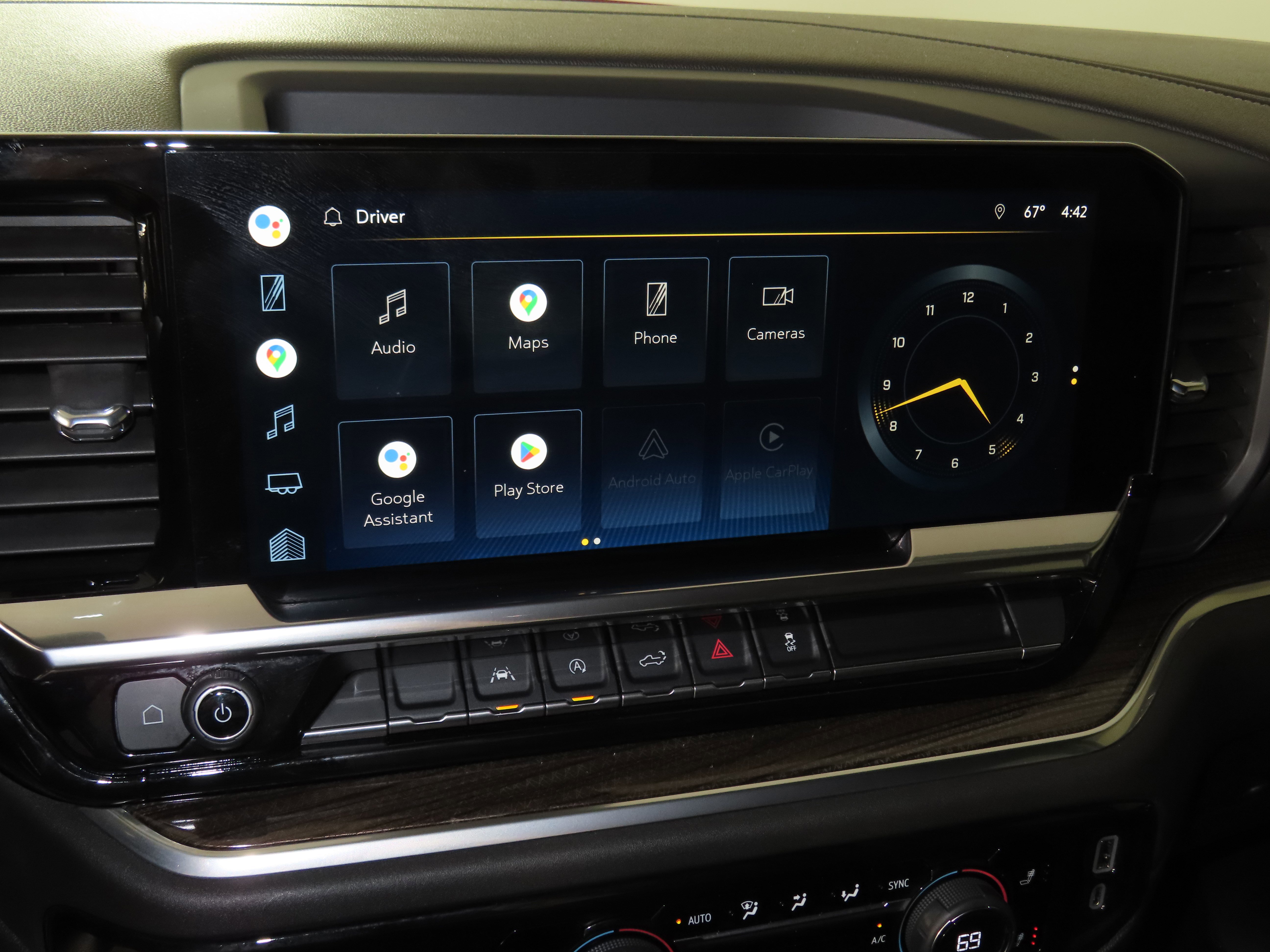 Used 2022 Chevrolet Silverado 1500 LT AWD/4WD image 34