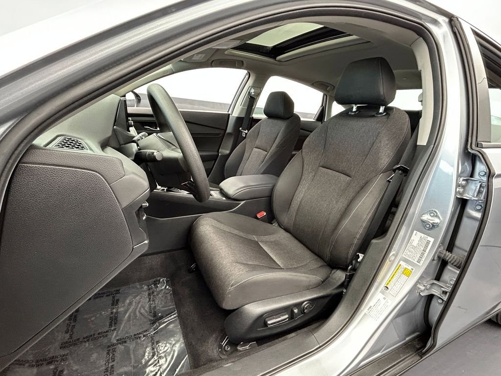 Used 2024 Honda Accord EX image 10
