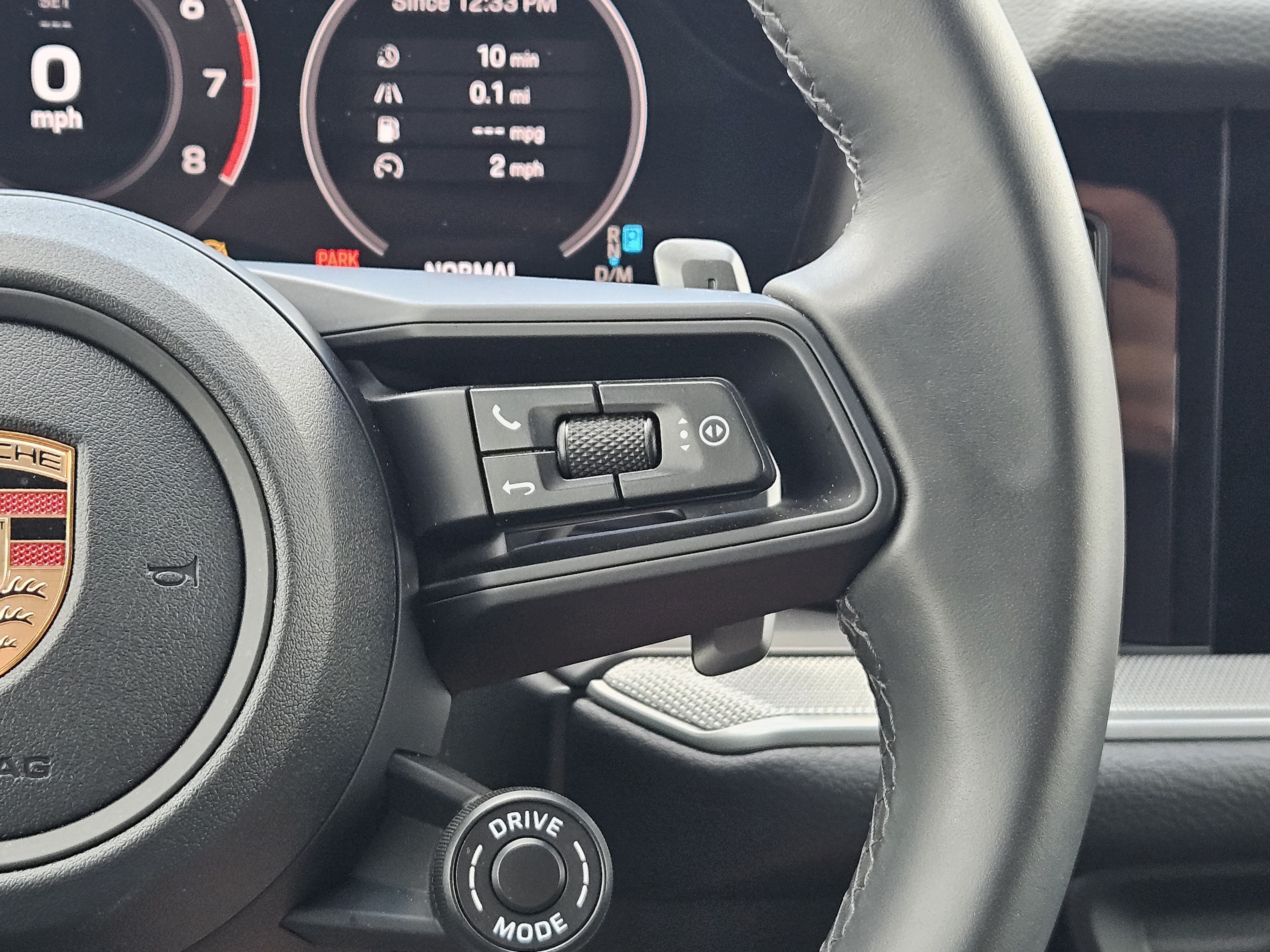 Certified 2026 Porsche Cayenne Coupe AWD/4WD image 27