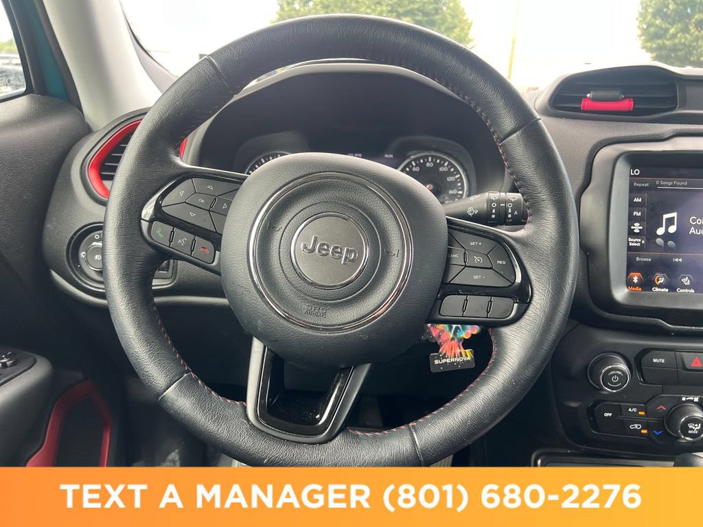 Used 2022 Jeep Renegade Trailhawk AWD/4WD image 19