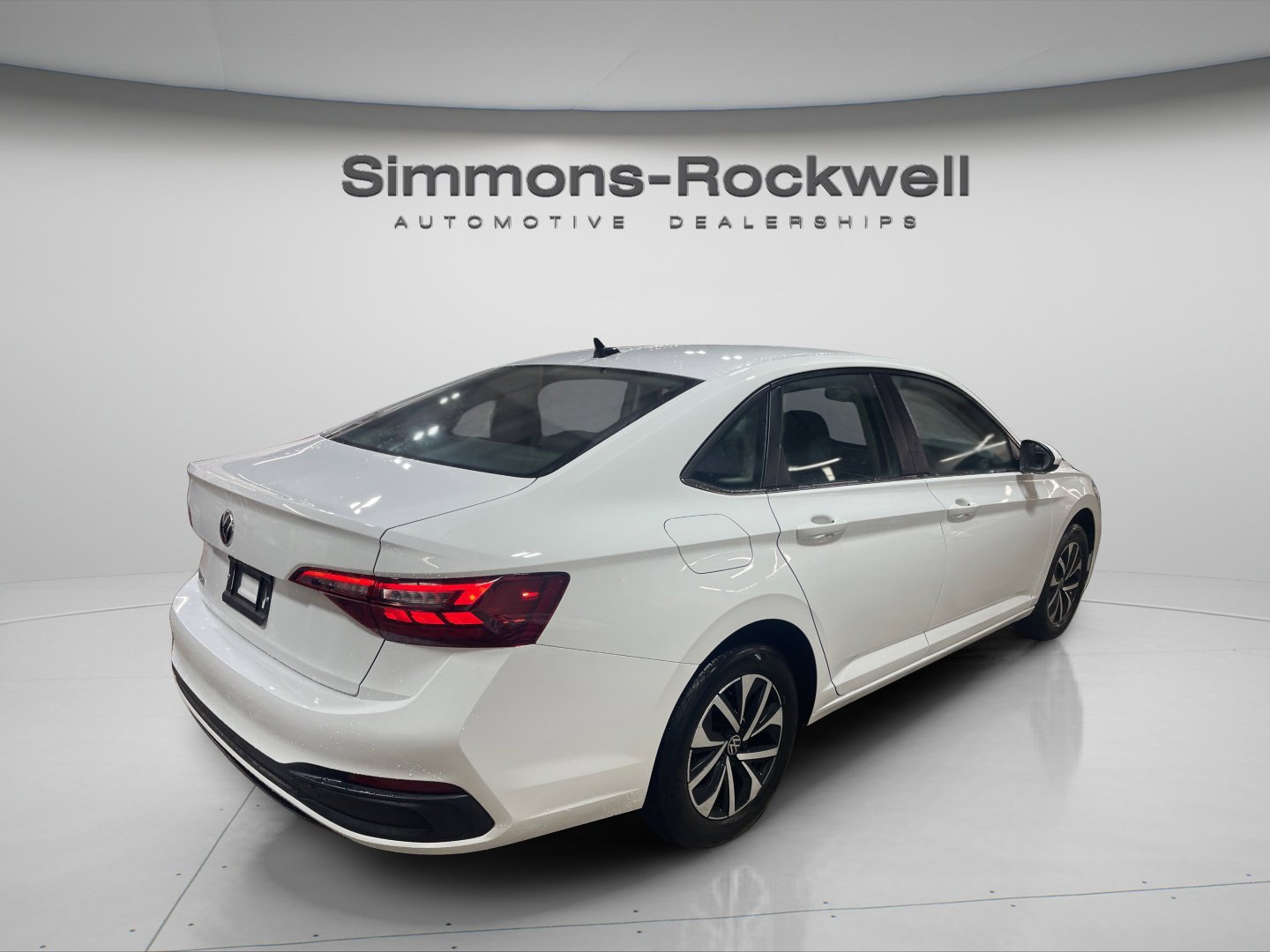 Used 2024 Volkswagen Jetta S image 5