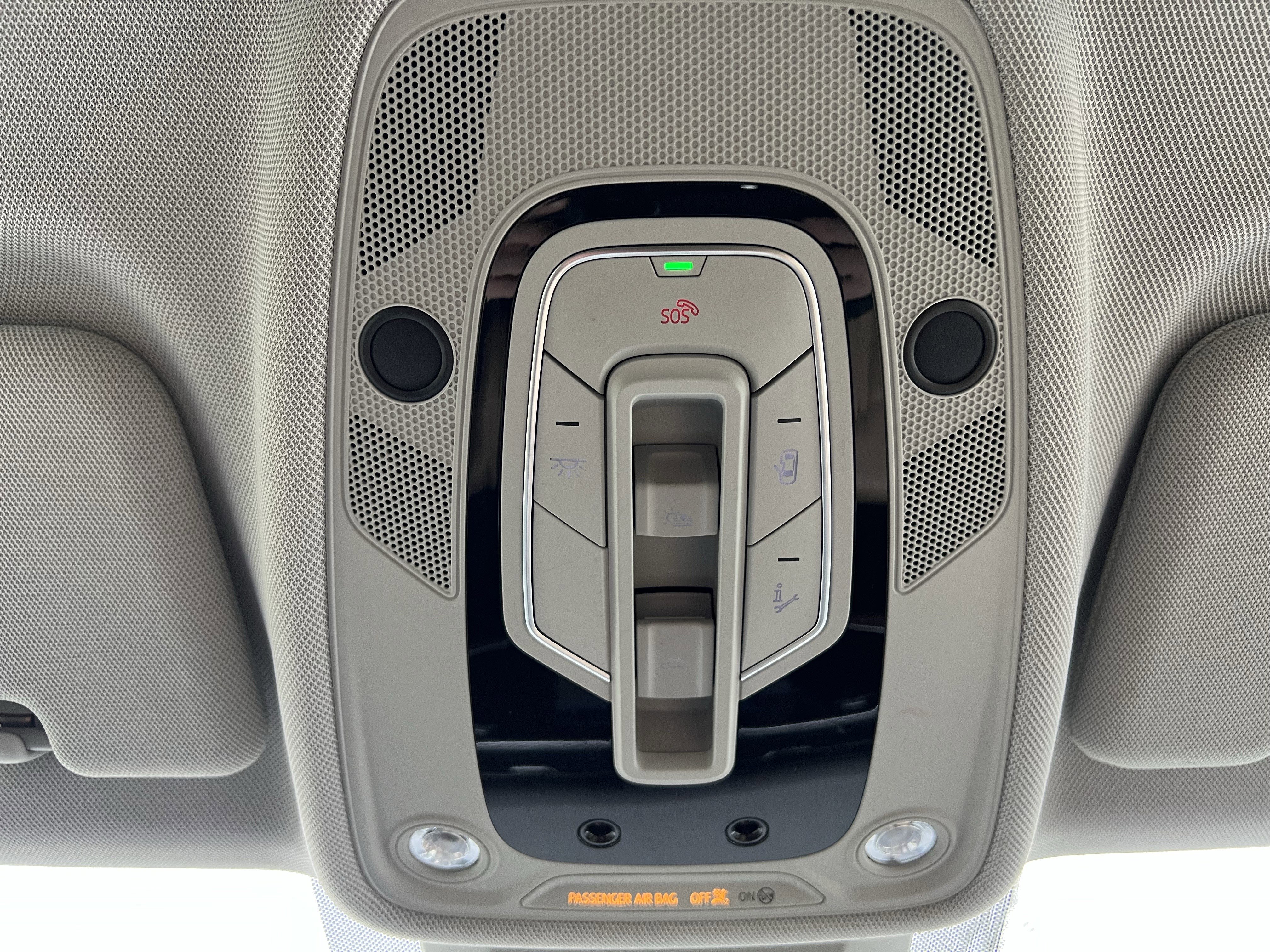 Used 2020 Audi Q8 Premium Plus w/ Premium Plus Package image 28