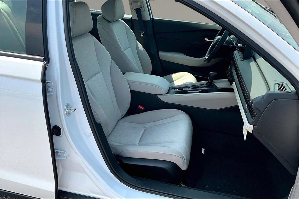 New 2026 Honda Accord SE image 12