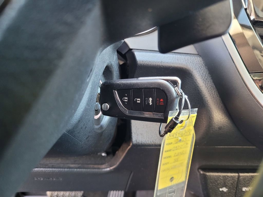 Used 2024 Toyota Camry SE image 17