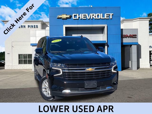 Used 2024 Chevrolet Suburban LT image 1