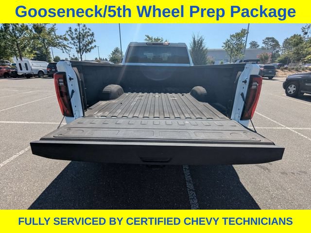 Used 2025 GMC Sierra 3500 Pro AWD/4WD image 18