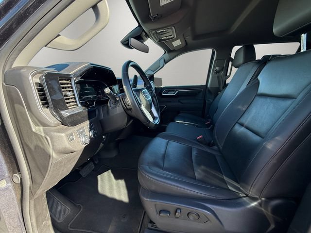 Used 2025 GMC Sierra 1500 SLT AWD/4WD image 9