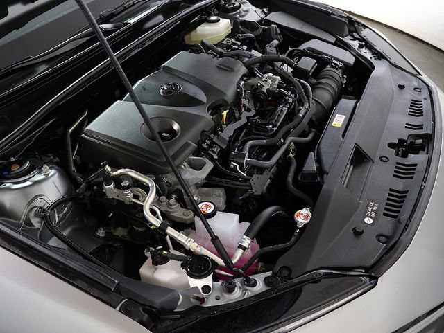 Used 2025 Toyota Camry XSE AWD/4WD image 34