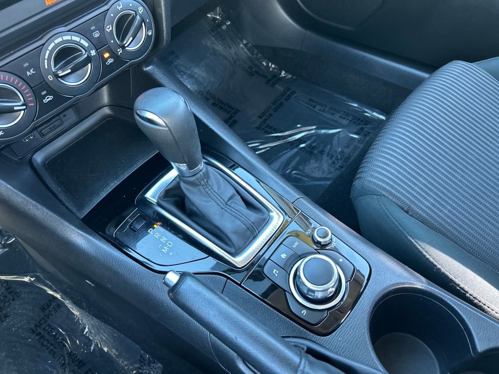 Used 2016 MAZDA MAZDA3 i Sport w/ Preferred Equipment Package image 20