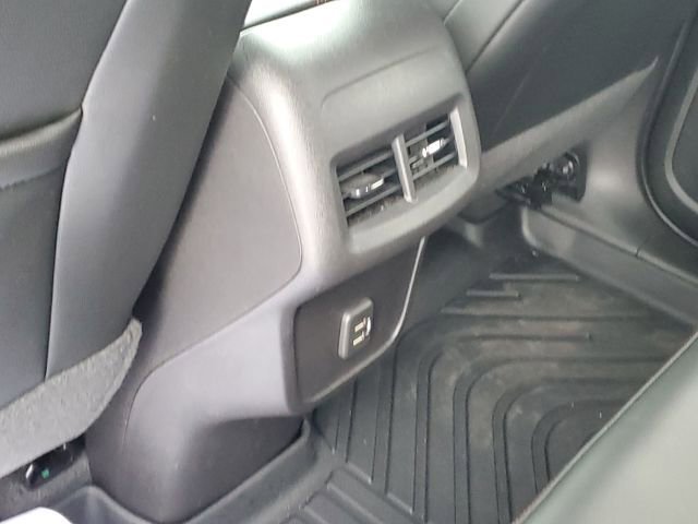 Used 2024 Chevrolet Equinox RS image 25