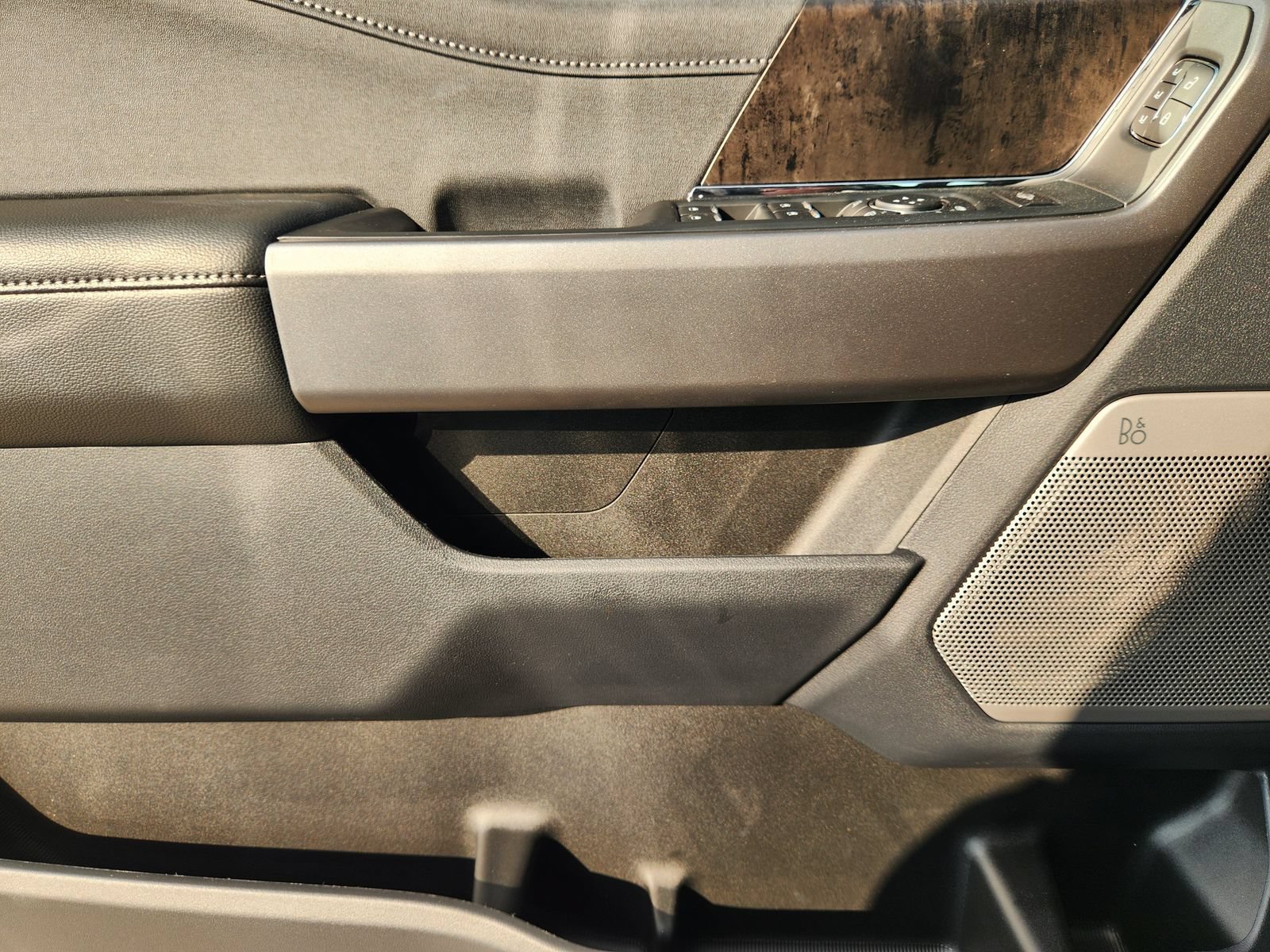 New 2026 Ford F250 Lariat w/ Black Appearance Package AWD/4WD image 21